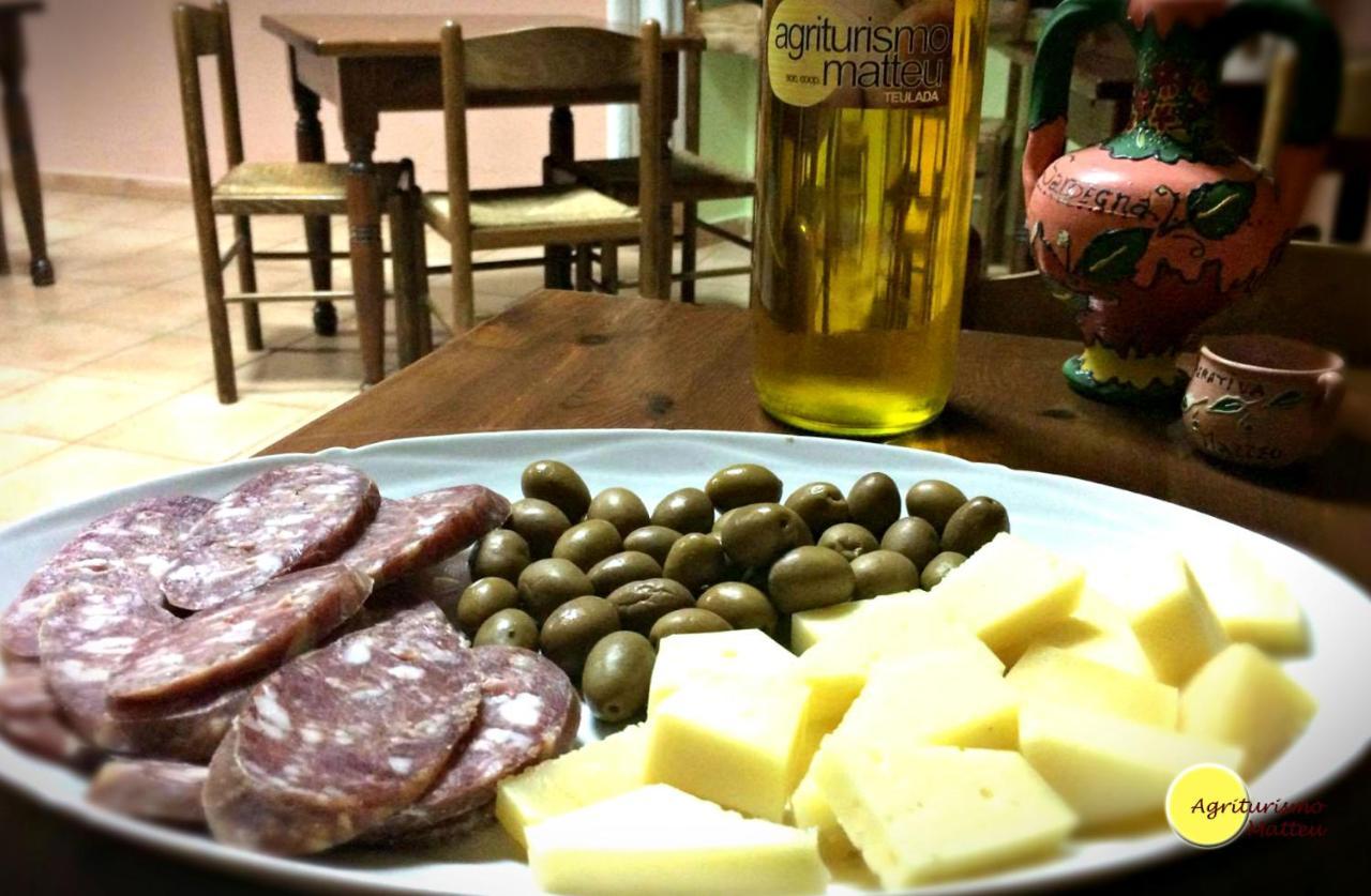 Bed and Breakfast Agriturismo E Antica Fattoria Matteu Теулада Экстерьер фото